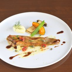 10月31日まで、小樽かすべフェア開催中！美味しいカスベが期間限定でお召し上がり頂けます。