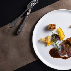 【連泊されるお客様へ】夕食、朝食は一部のメニューを除き、内容を変更致しますのでご安心下さいませ。